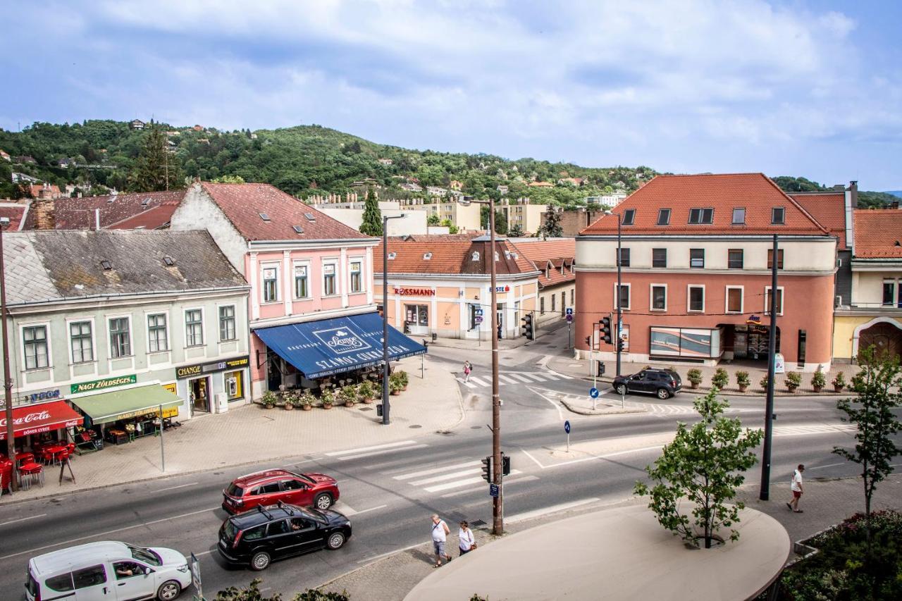 Centergom Appartement Esztergom Buitenkant foto