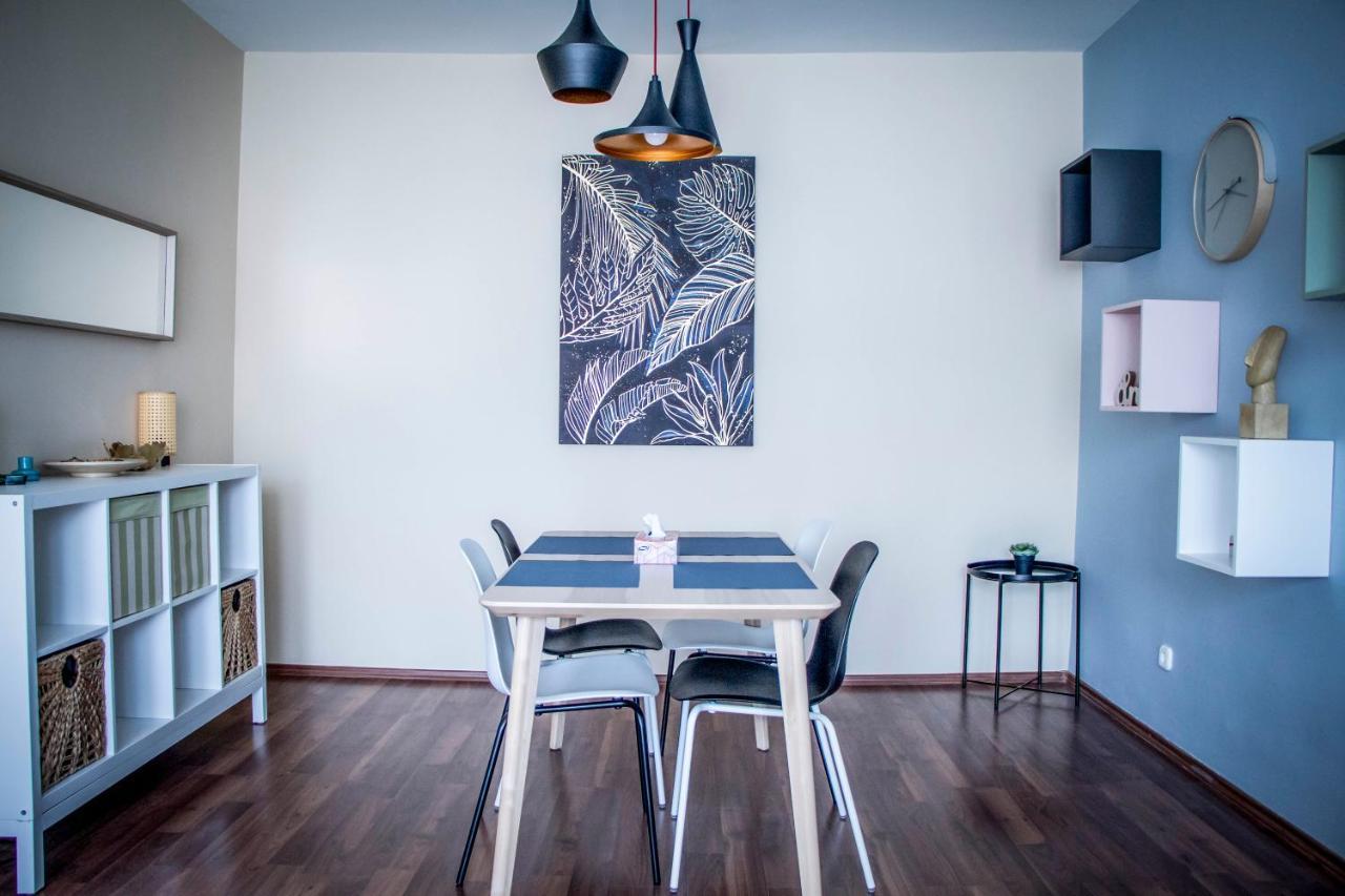 Centergom Appartement Esztergom Buitenkant foto