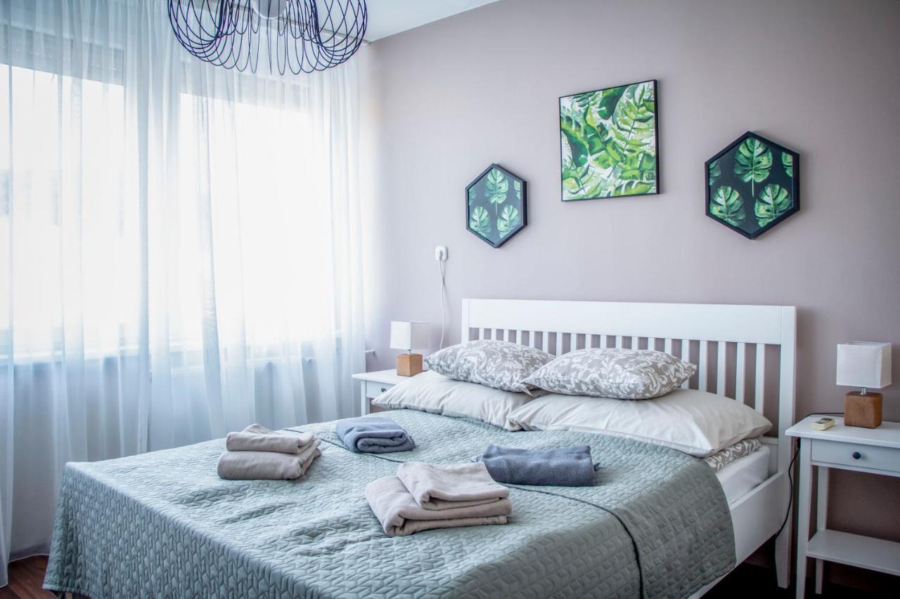 Centergom Appartement Esztergom Buitenkant foto